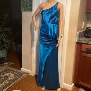 NWT prom dress